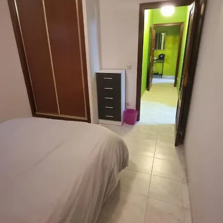 Apartmán Apartamento San Luis 3ºb Con Plaza De Garaje *